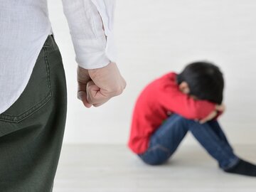 تنبیه کردن فرزندان از منظر قرآن و حدیث/ نظر اسلام درباره کتک زدن کودکان