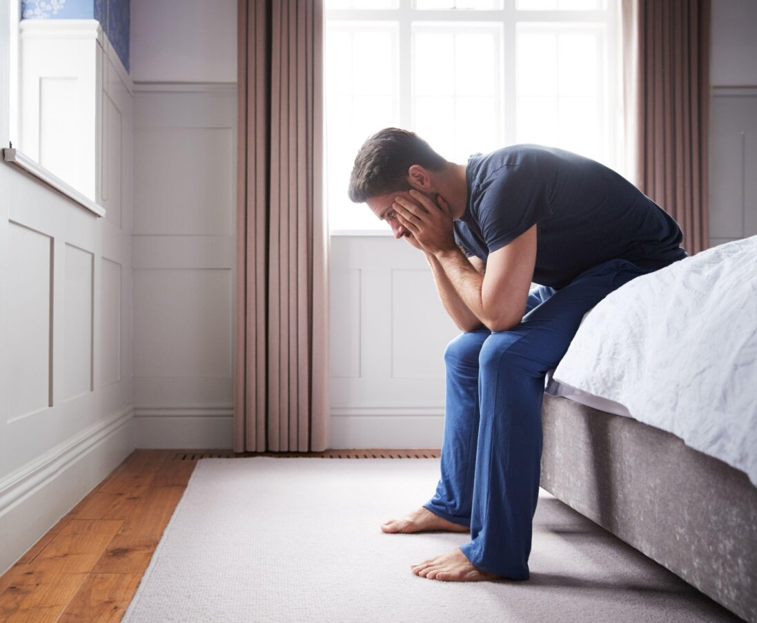 چرا برخی از افراد در میانسالی به زوال عقل مبتلا میشوند؟