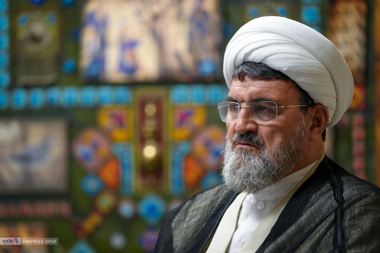 مخالفت امام با عربی‌خواندن جزایر سه‌گانه به روایت فرمانده پیشین بسیج/ «با شاه دعوا داریم نه با کشورمان»