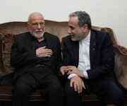 عراقچی با ادای احترام بر مزار شهید نصرالله به دیدار خانواده او رفت/تصاویر