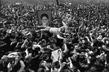 اعتراف خبرنگار بی‌بی‌سی به عظمت مراسم تشییع پیکر امام