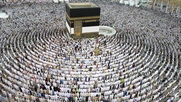 ماجرای زنی که مزارش دیوار به دیوار کعبه شد!