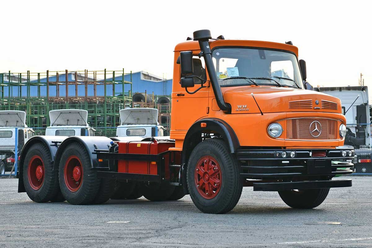 کامیون ۶۶ ساله بنز در ایران سوژه رسانههای جهانی شد!