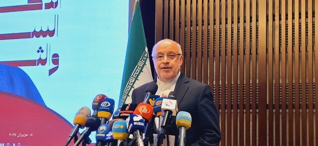 برگزاری مراسم سالگرد ارتحال امام(ره) با حضور سیدعلی خمینی در بیروت
