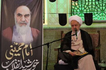 انقلابی بودن مهم است اما انقلابی ماندن مهم تر است/ اصل انقلاب مهم است اما...