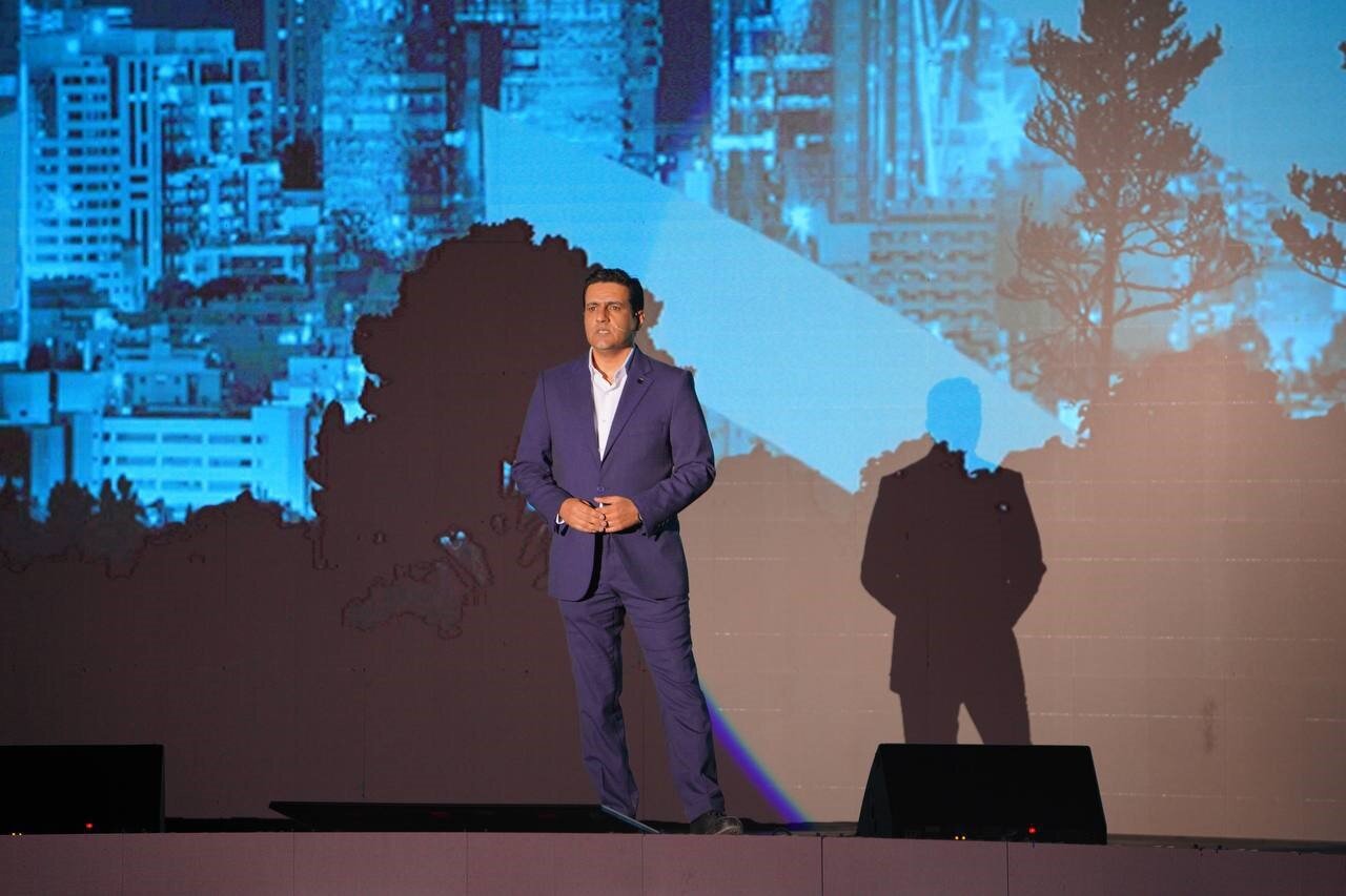 آغاز مسیری تازه با خودرو «فلو»