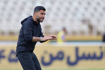 انتقاد عضو هیاترئیسه فدراسیون فوتبال از انتخاب روانخواه؛ پاداش سقوط، سرمربیگری در تیم ملی امید است۱ انتقاد عضو هیاترئیسه فدراسیون فوتبال از انتخاب روانخواه؛ پاداش سقوط، سرمربیگری در تیم ملی امید است۱