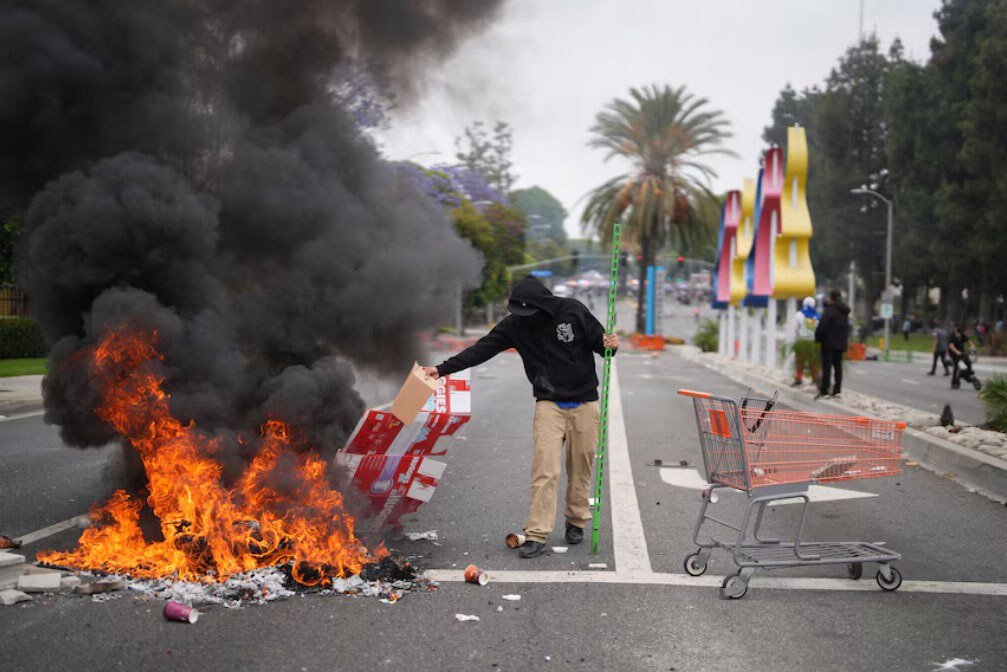 شورش در لسآنجلس از کجا نشأت گرفت؟/ دلایل شورش مهاجران در کالیفرنیا و نیویورک