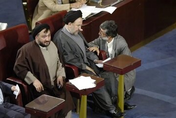 خاطرات هاشمی: نماینده تهران گفت دوم ‌خردادی‌ها بر سر عضویت در هیات‌رئیسه مجلس دچار اختلاف شده‌اند