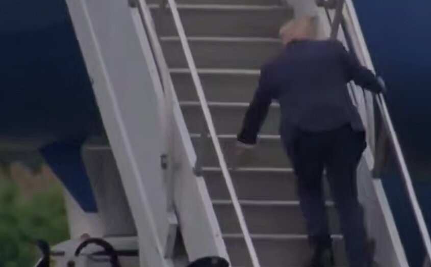 ترامپ هم به سرنوشت بایدن دچار شد/عکس