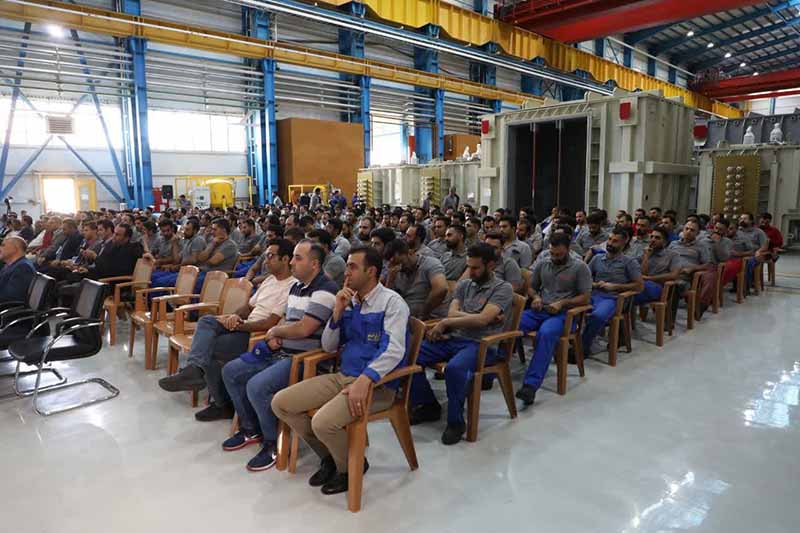 رونمایی از بزرگترین ترانسفورماتور خورشیدی کشور؛ انتقاد صریح از واردات تجهیزات نیروگاهی