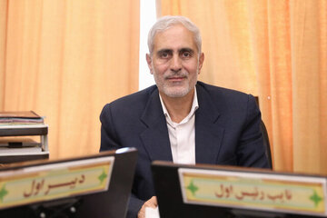 اظهارات یک نماینده مجلس درباره بیانات رهبر انقلاب؛ مجلس عبادتگاه است و همانند مسجد باید حرمت داشته باشد