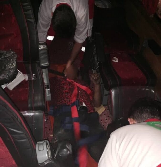 تصادف اتوبوس با ۲ دستگاه تریلر/ جزئیات