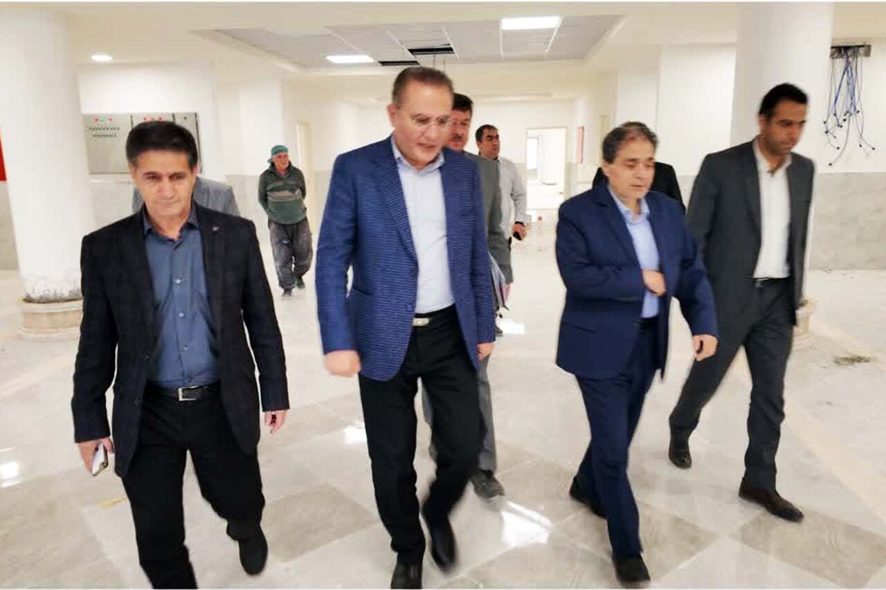 معاون وزیر بهداشت: اعتبار تکمیل بیمارستان نجفزاده اردبیل را تامین میکنیم