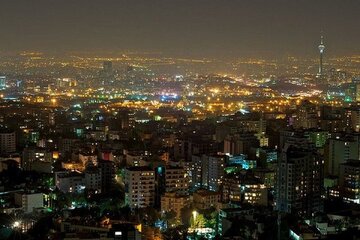تصاویری از تخریب شدید یک ساختمان در بلوار اندرزگوی تهران درپی انفجارهای شدید