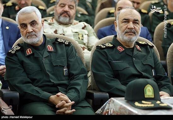 عکس | تصویری از سردار سلامی در کنار سردار شهید قاسم سلیمانی