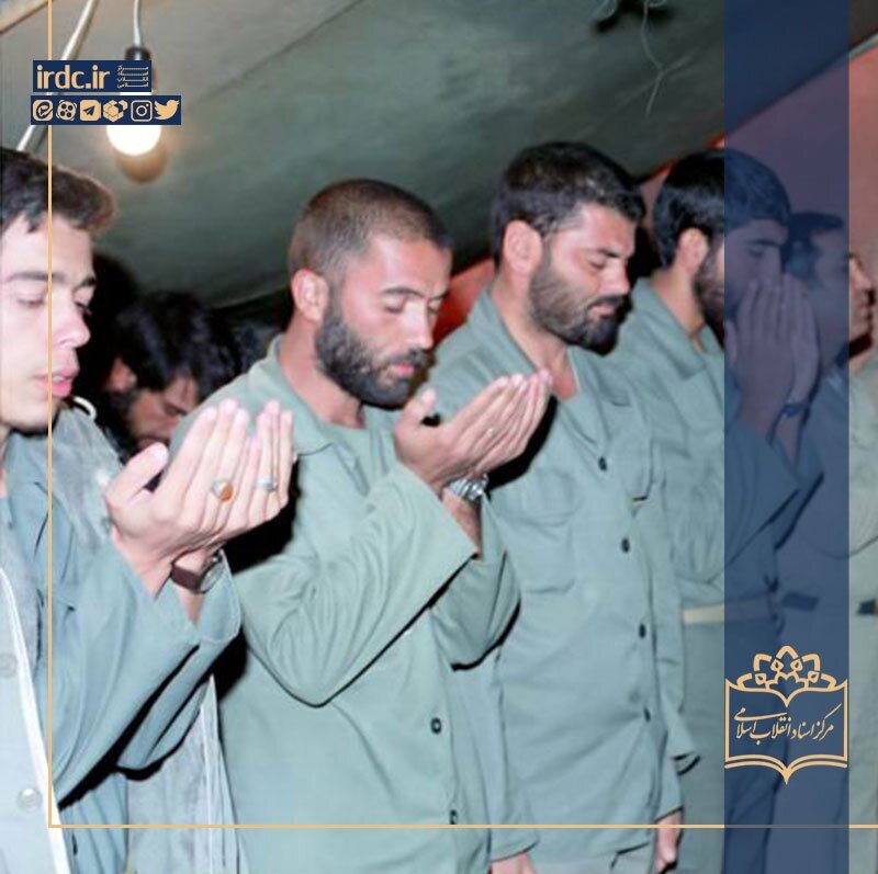 تصاویر کمتر دیده شده از شهید محمدحسین باقری در نوجوانی