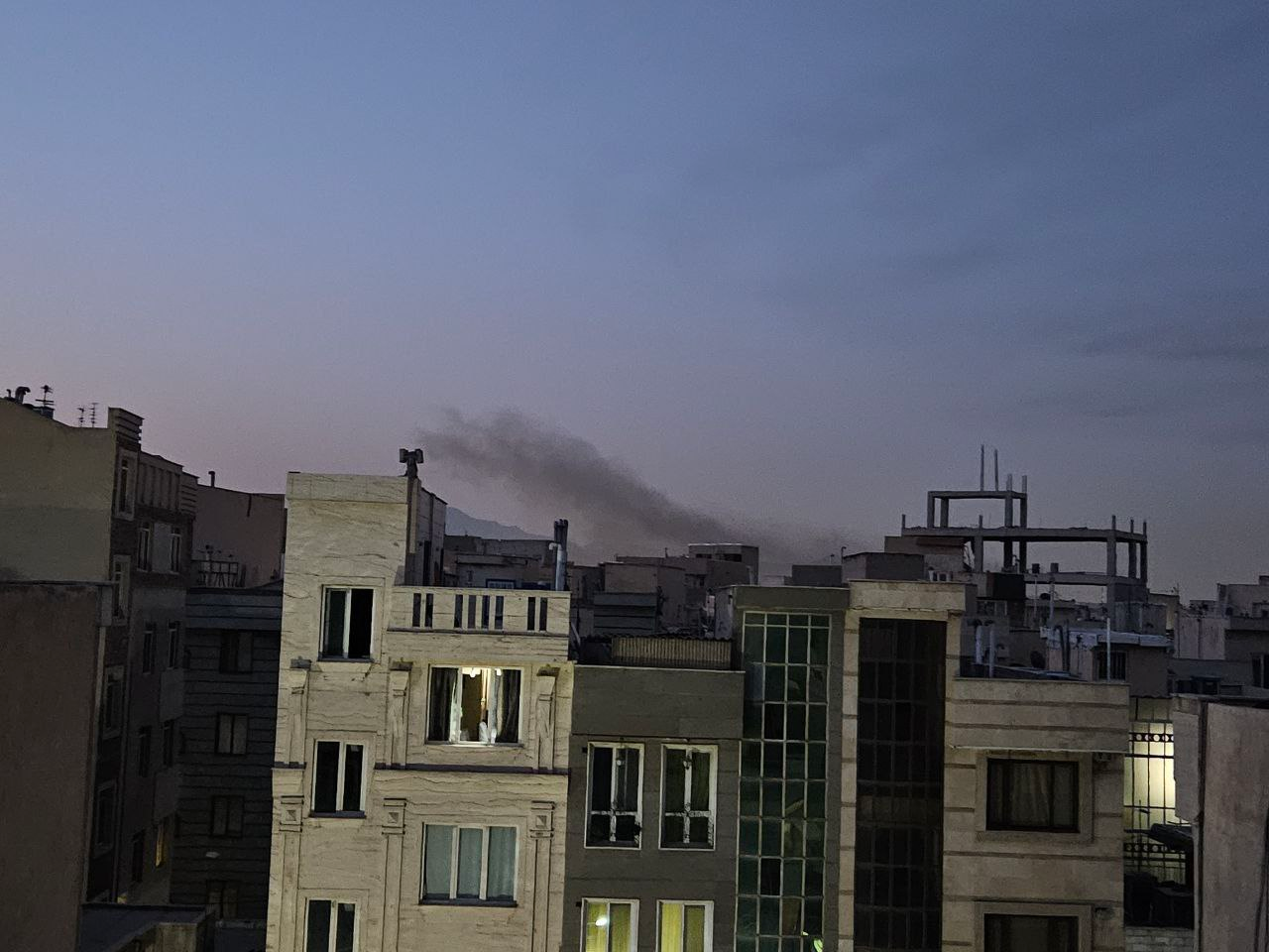 شنیده شدن صدای انفجار در خیابان پیروزی+ تصاویر