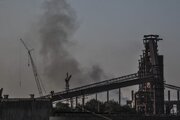 ببینید | بلند شدن دود از اطراف شرکت فولاد خوزستان در اهواز