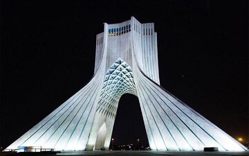 واکنش خبرگزاری دولت به خبر اصابت موشک اسرائیل به برج آزادی تهران