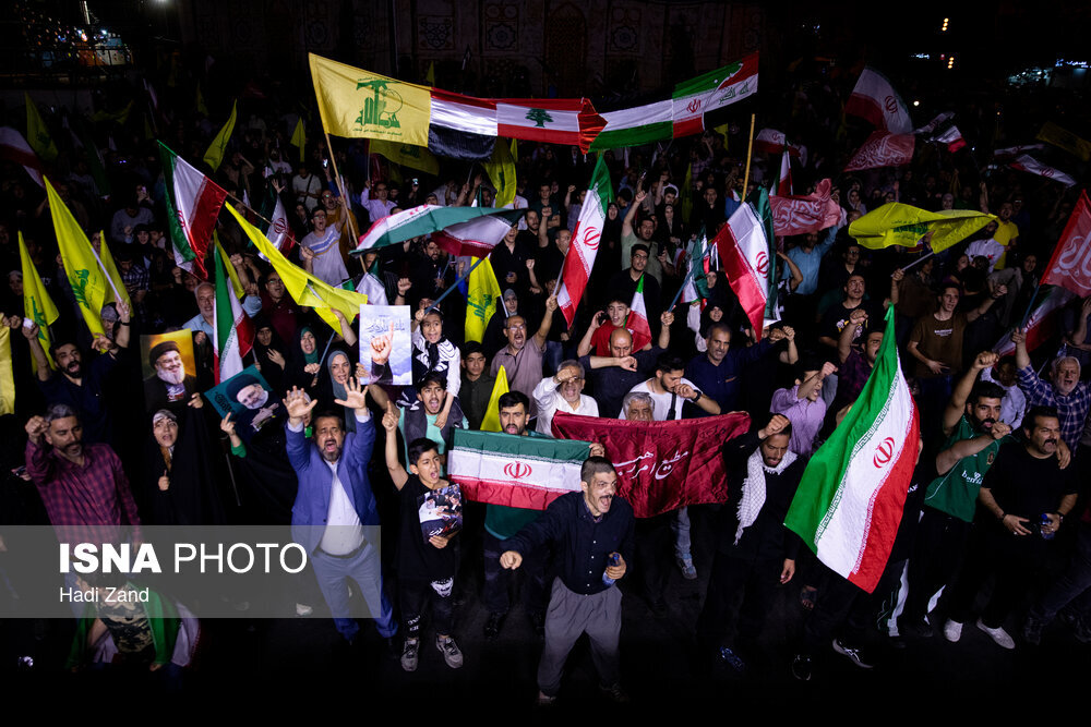 تصاویری از واکنش مردم به آغاز عملیات وعده صادق ۳