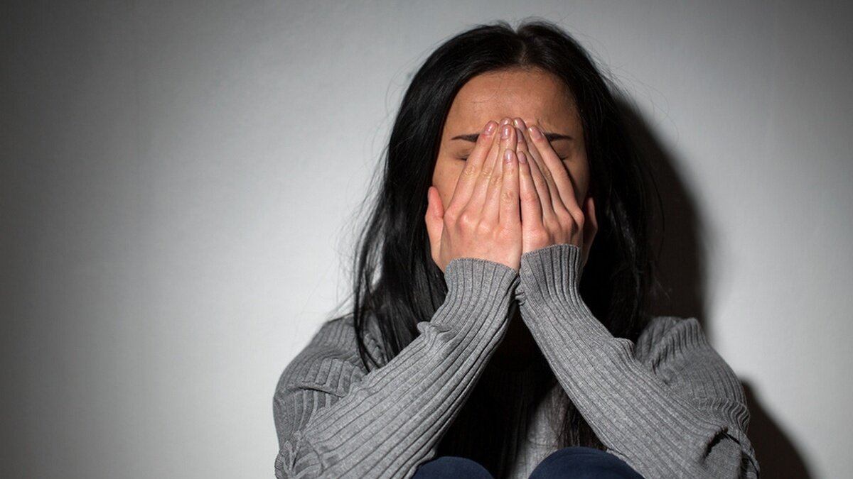 چگونه مبتلایان به کبد چرب دست از پرخوری بردارند؟