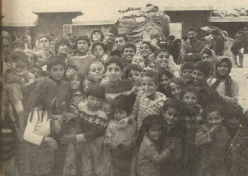 دیداری از یک اردوگاه آوارگان جنگی و گفتوگو با جنگزدگان