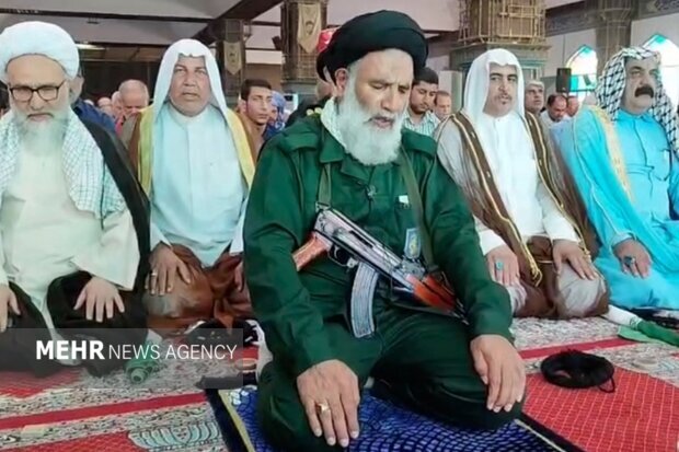 راهپیمایی در گرمای 50 درجه / خائنان داخلی را در ملأ عام اعدام کنید