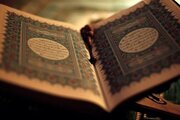 توصیه قرآن در شرایطی که دشمن آشکارا در برابر مسلمین صف بسته، چیست؟
