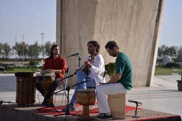 تهران زنده است و ایران پایدار
