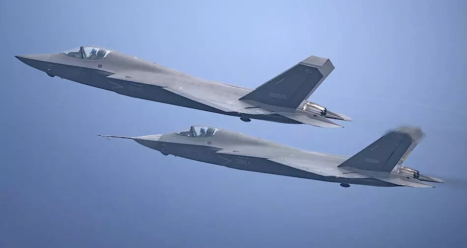 تصاویر دیده نشده از جنگنده پنهانکار جدید چین