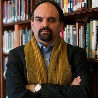 از همنشینی با سروش و شریعتی تا مولانا و سپهری/ روایت سروش دباغ از چهلگام سلوک در «زمزمههای مخملین»/ پروژه نامیرایی انسان با همدردی و آشتی باخود