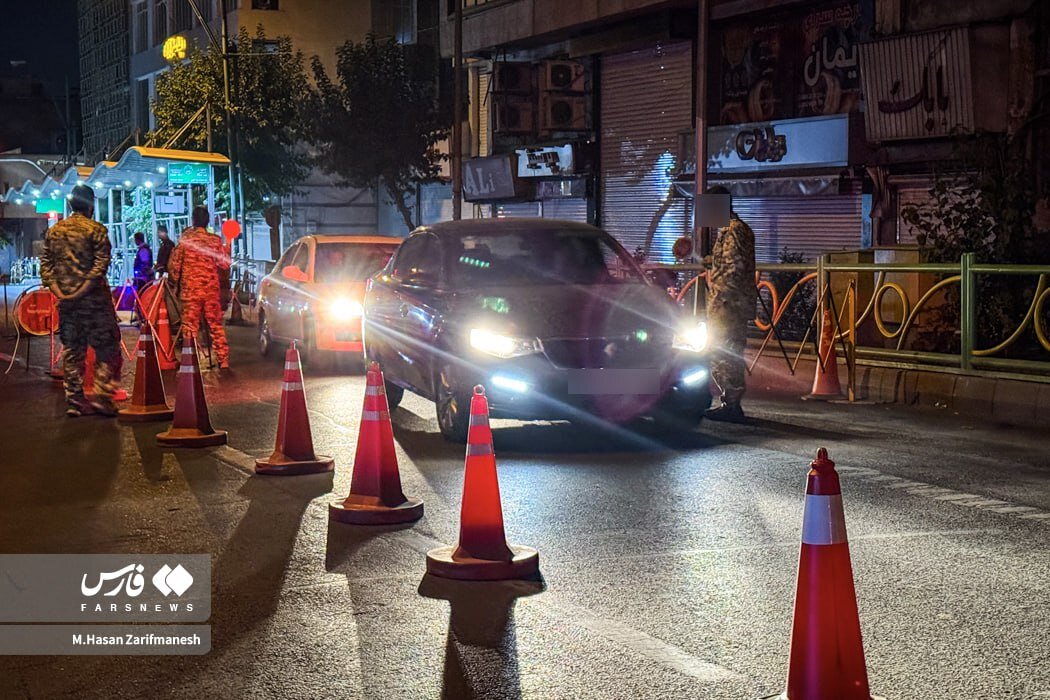 تصاویری از ایست و بازرسی بسیج در تهران