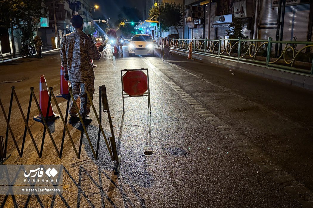 تصاویری از ایست و بازرسی بسیج در تهران