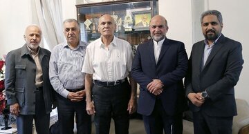 دیدار مدیرعامل صندوق اعتباری هنر با جمشید هاشم‌پور