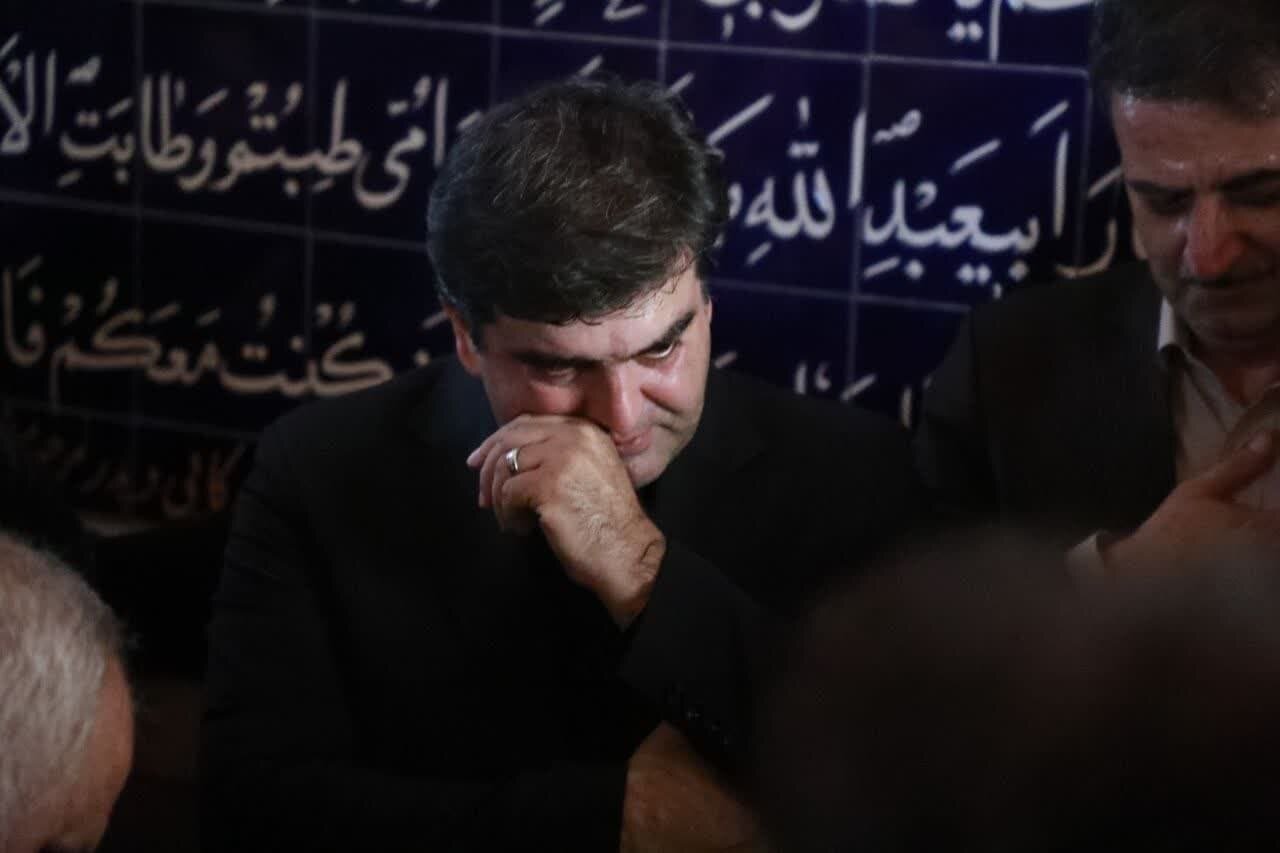 گزارش تصویری/ مراسم تشییع پیکر شهید والامقام حسین کمالی اردکانی گزارش تصویری/ مراسم تشییع پیکر شهید والامقام حسین کمالی اردکانی