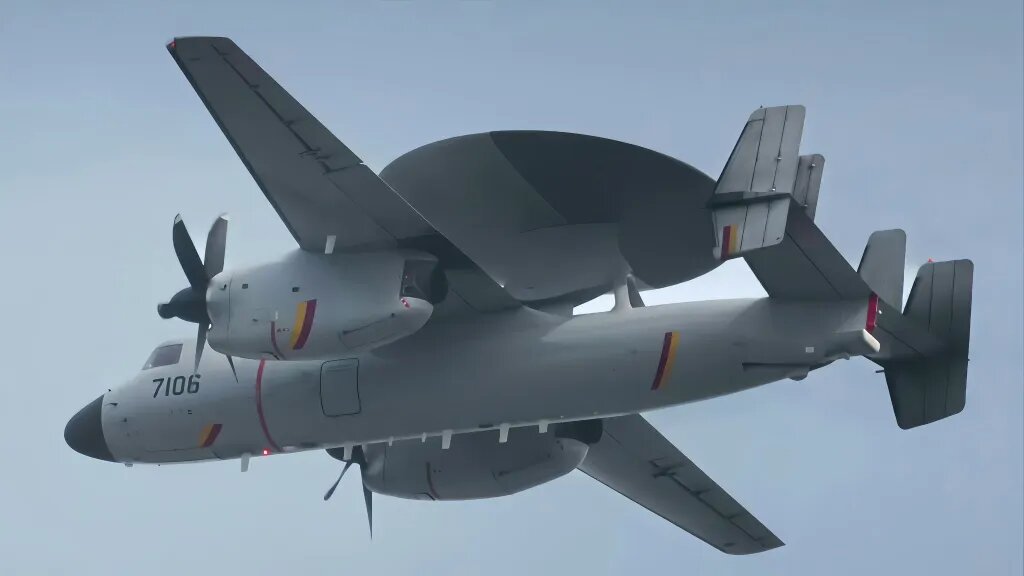 آسمان در تسخیر اژدها؛ رونمایی چین از جنگندههای نسل پنجم