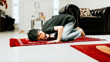 اگر میخواهید فرزندتان نمازخوان شود، این دام را بشناسید!