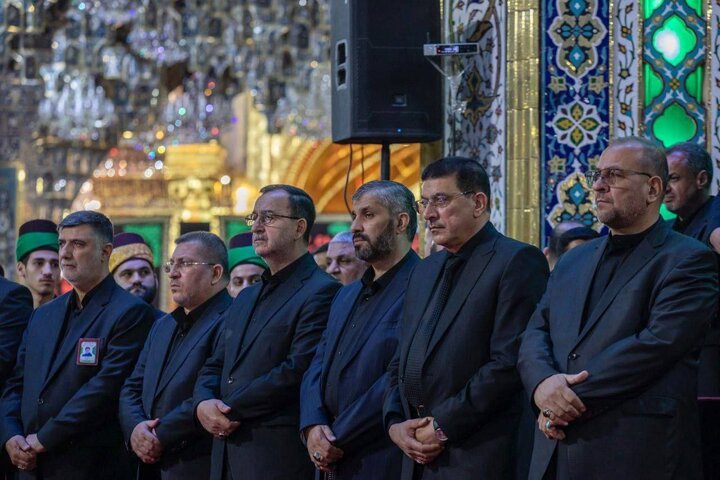 مراسم تعویض پرچم حرم حضرت ابوالفضل العباس علیه السلام