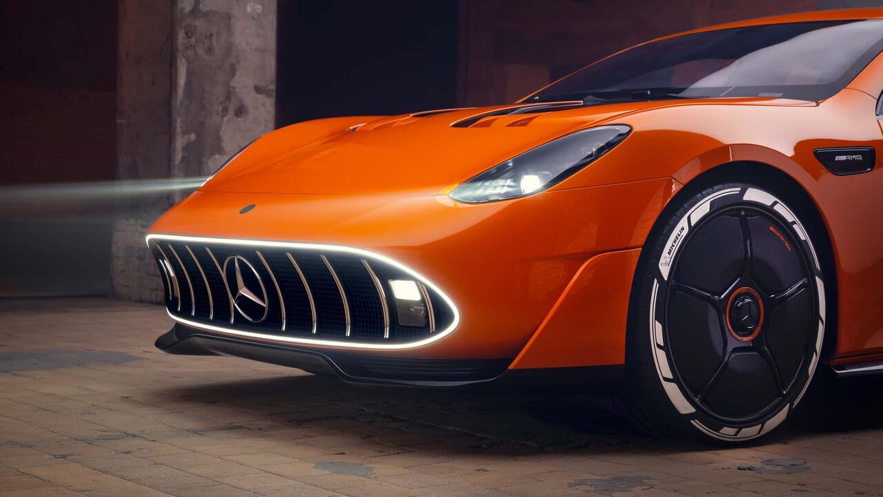 ماشین جدید مرسدس بنز که شبیه به ماهی کپور است! / عکس