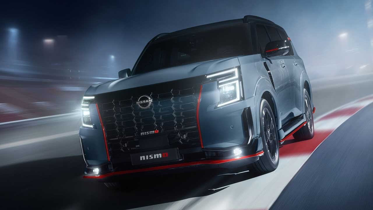 رقیب تویوتا لندکروزر در خاورمیانه قویتر شد