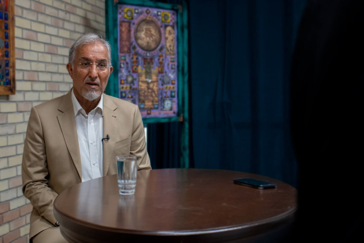 آتش بس موقتی است/ راغفر: برنامهای برای اداره اقتصاد کشور وجود ندارد/ حمایت از اقشار ضعیف، اقدام عاجل و فوری کشور باشد