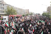 حضور اقشار مختلف مردم افغانستان در سفارت ایران برای امضای دفتر یادبود شهدای اقتدار