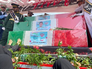 جهانگیری: پس از حمله غافلگیرانه اسرائیل، تدبیر رهبر معظم انقلاب کارگشا بود / توصیه متفاوت صادق خرازی به مسئولان