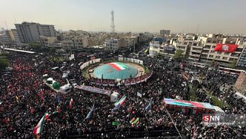 حضور سردار قاآنی در مراسم تشییع پیکر شهدای اقتدار