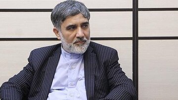نماینده مجلس: اجرای اقتصاد مقاومتی نقشه ای برای بهبود وضعیت اقتصادی و معیشتی مردم