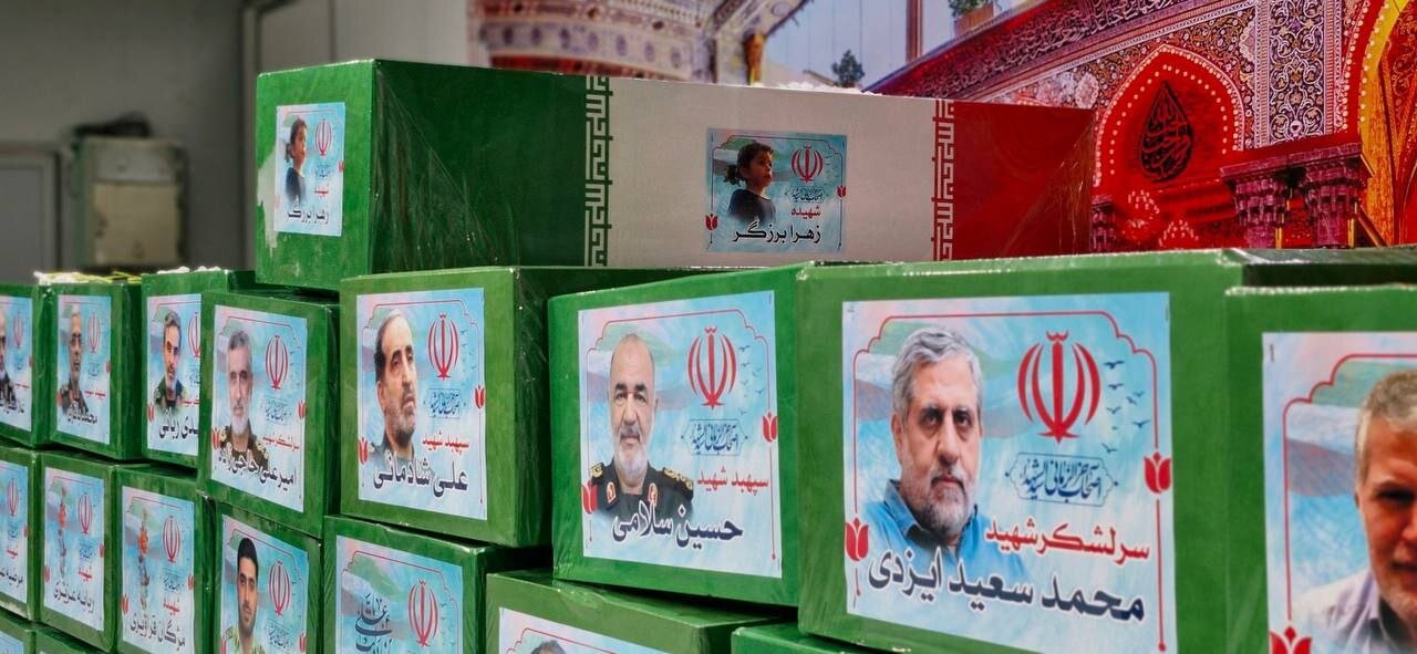 اولین تصاویر از تابوت فرماندهان و دانشمندان شهید جنگ تحمیلی اسرائیل علیه ایران 4