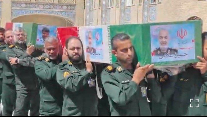 تصاویری از مراسم تشییع و تدفین شهید سلامی