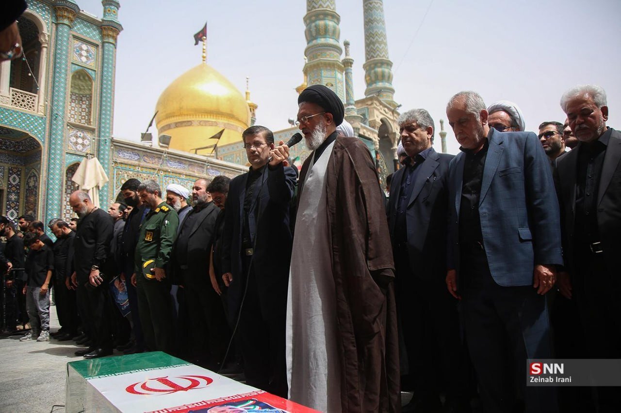 تشییع دادستان شهید در قم + تصاویر