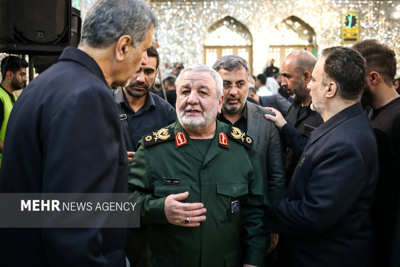 تصاویر تشییع سردار شهید سلامی در حرم حضرت عبدالعظیم حسنی(ع)